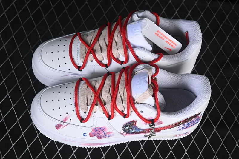 All categories Nk Air Force 1 Air Force series Nk Air Force 1 Low Air Force low-top Nike Air Force 1'07 Low "Gemini" Hand-painted graffiti twelve constellations series Gemini Air Force One low-top casual sneakers 521-621